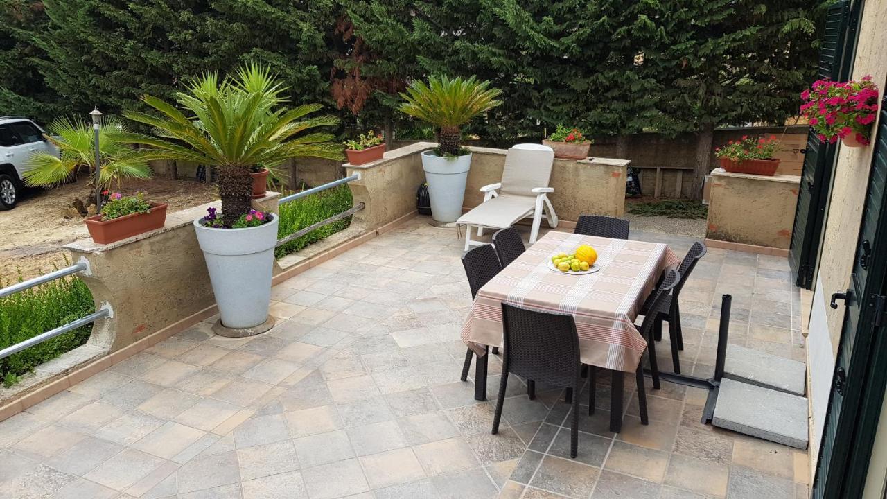 Casa Vacanze Villa Tropia Camastra Buitenkant foto