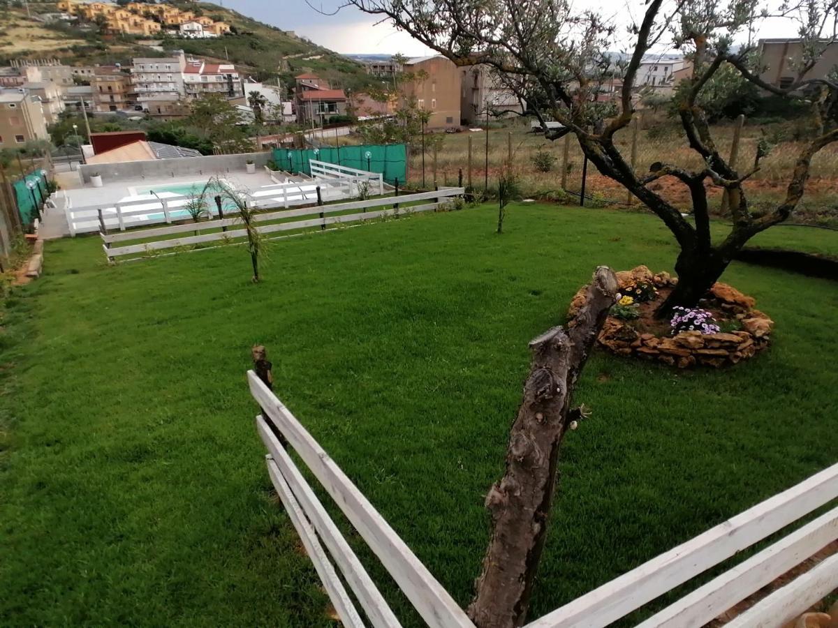 Casa Vacanze Villa Tropia Camastra Buitenkant foto