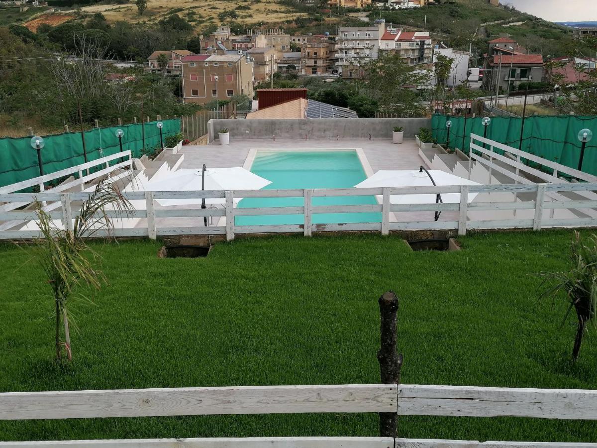 Casa Vacanze Villa Tropia Camastra Buitenkant foto