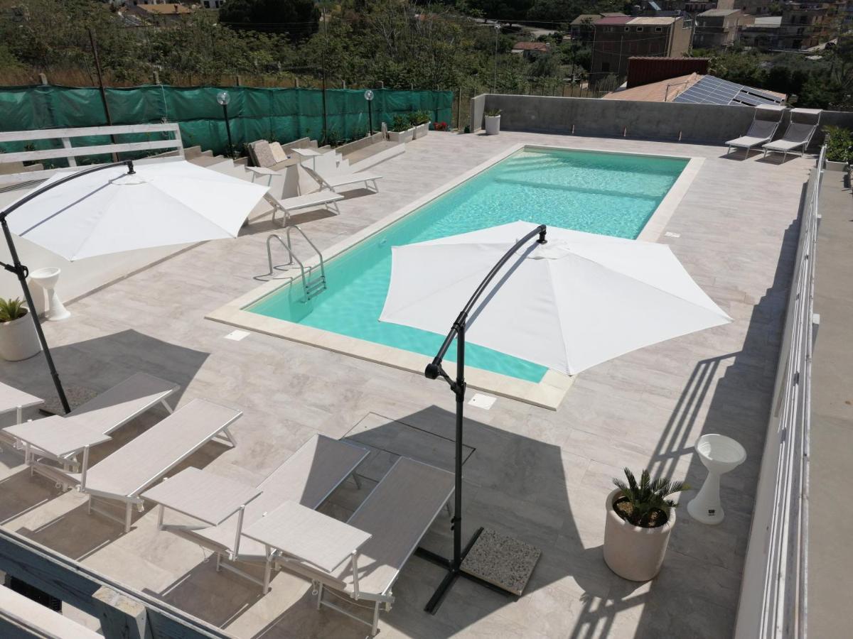 Casa Vacanze Villa Tropia Camastra Buitenkant foto