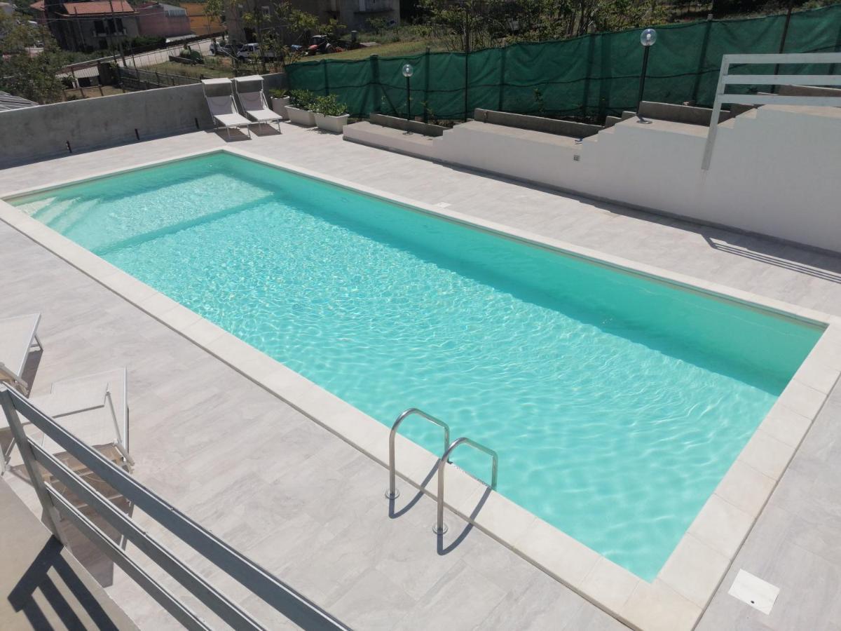 Casa Vacanze Villa Tropia Camastra Buitenkant foto